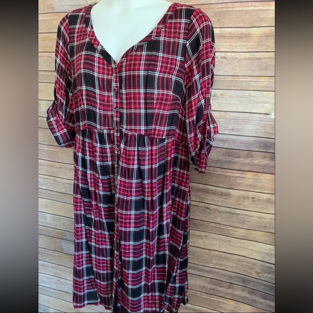Torrid Burgundy and Black Plaid Button-Front Midi Dress, 2X - Picture 5 of 7